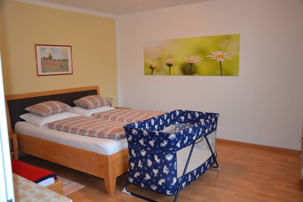 Großes Dreibettzimmer