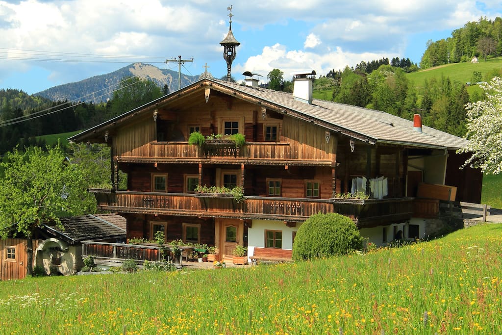das Haus im Frühling