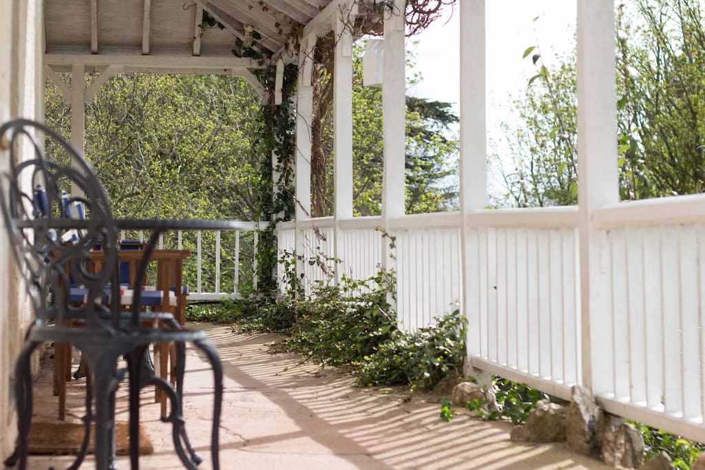 veranda