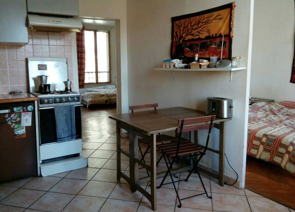 Espace collectif (cuisine - salle à manger)