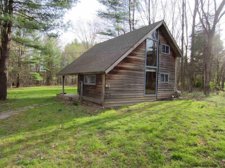 Modern Cozy Cabin with Sauna, 2 hours from NYC Houses for Rent in