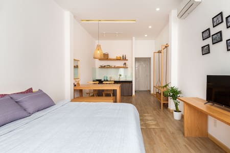 BenThanh 3 minutes walk - Private studio+Balcony2