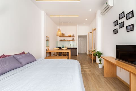 BenThanh 3 minutes walk - Private studio+Balcony2