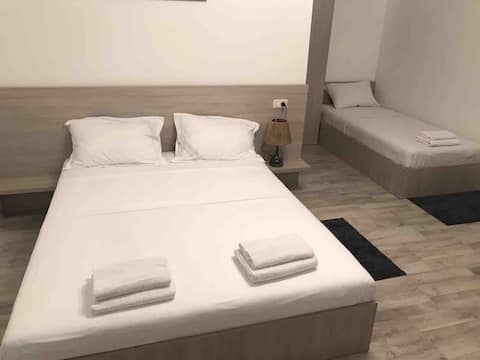 Glow GuestHouse Costinesti