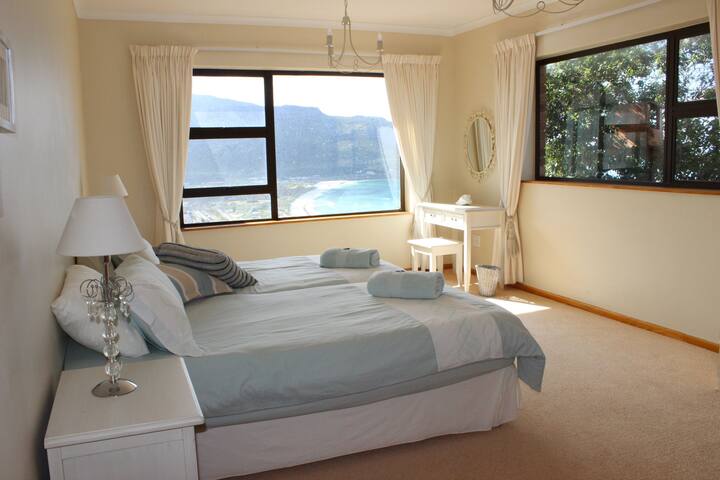 Muscat: Mountain side treasure gallery image 3