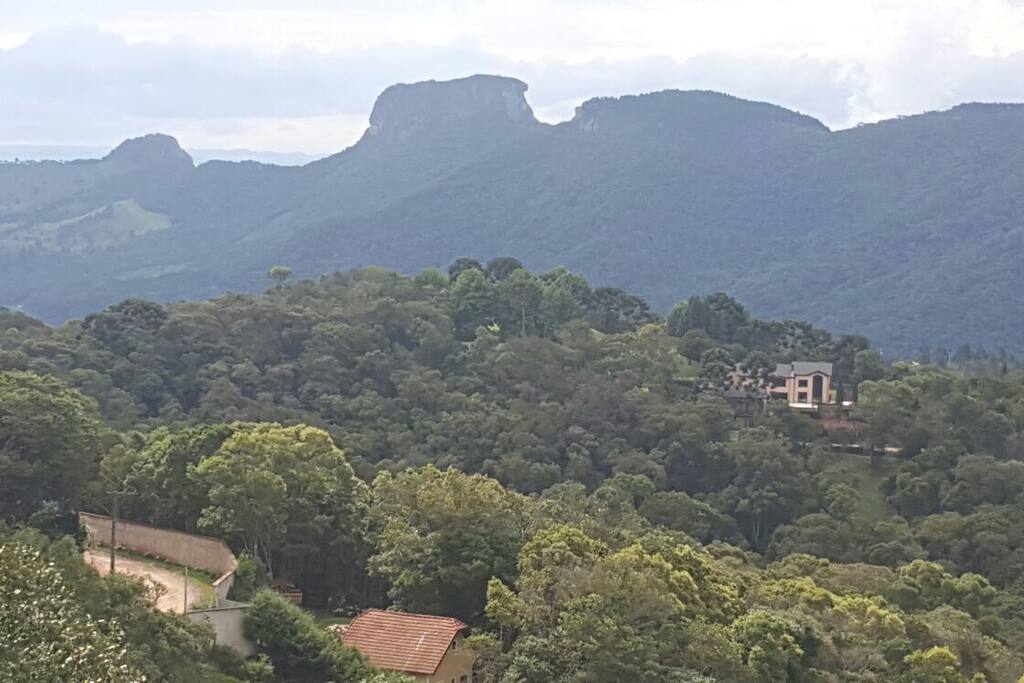 Vista da montanha na Pousada