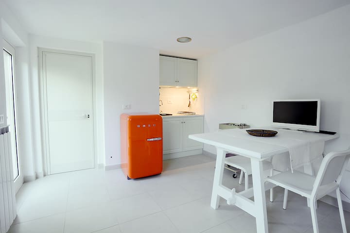 Listing in Pietrasanta