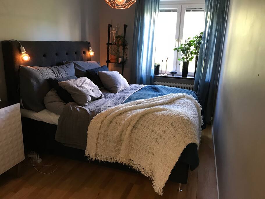 Bedroom with lovely king size bed