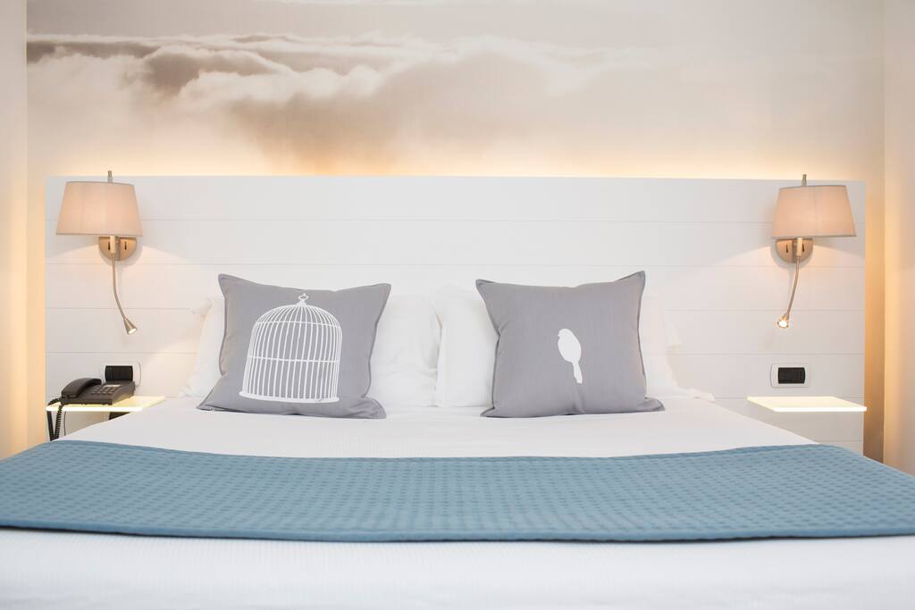 ARIAe room