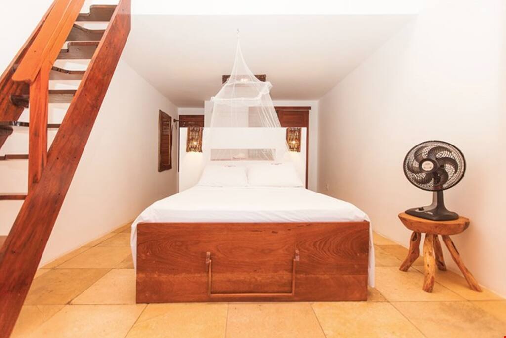 Get a good night's sleep in the double bed or in one of 2 singles.