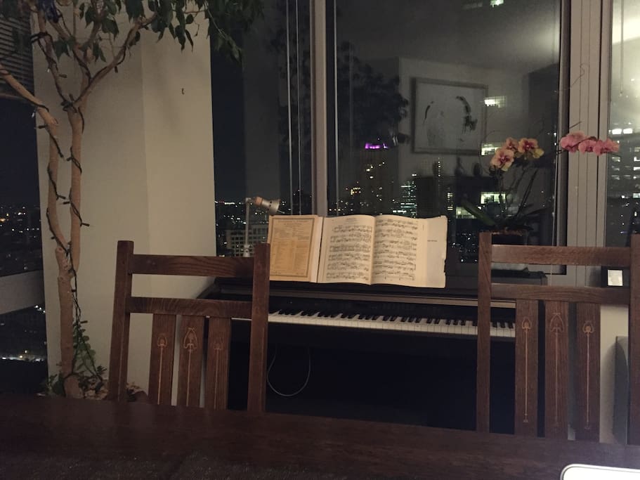 Dining room and piano