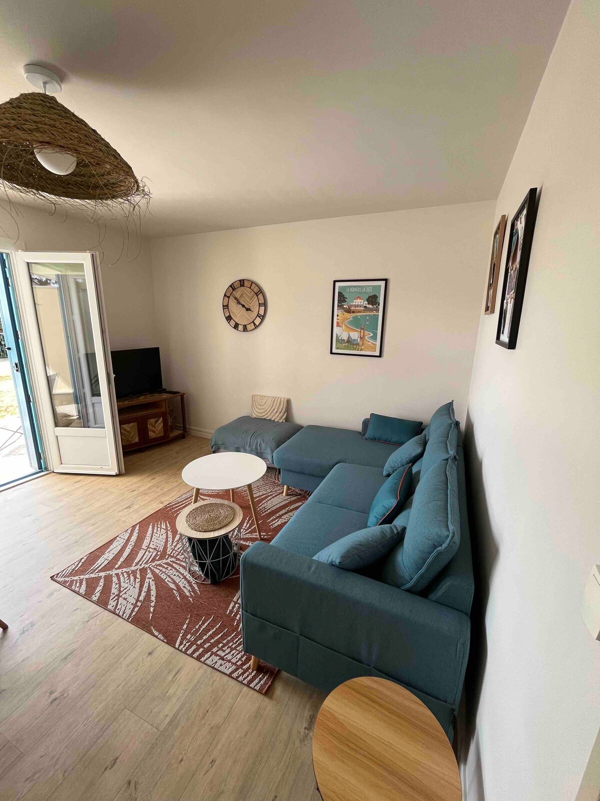 Veliki kutni kauč na razvlačenje 