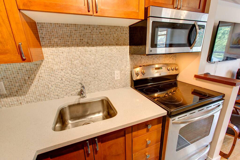 New Mosaic backsplash