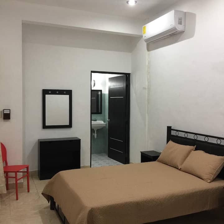 Room 2 blocks from Main Square. V3. Houses for Rent in Campeche
