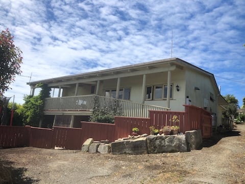 Relaxed four bedroom home by the seaside.