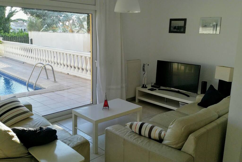 Sitting area in the living room
