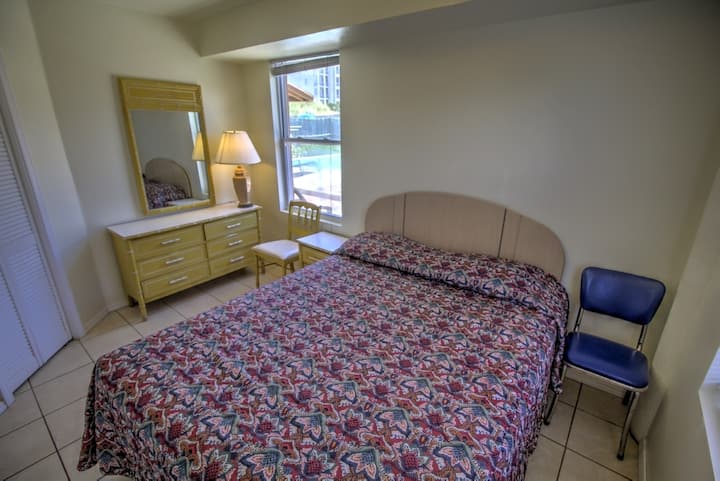 Oleander Beach Lodge #4