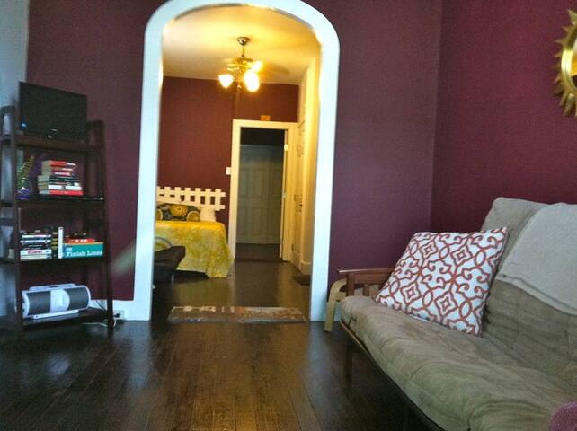 Off Magazine Street 2 Bedroom Shot Gun House