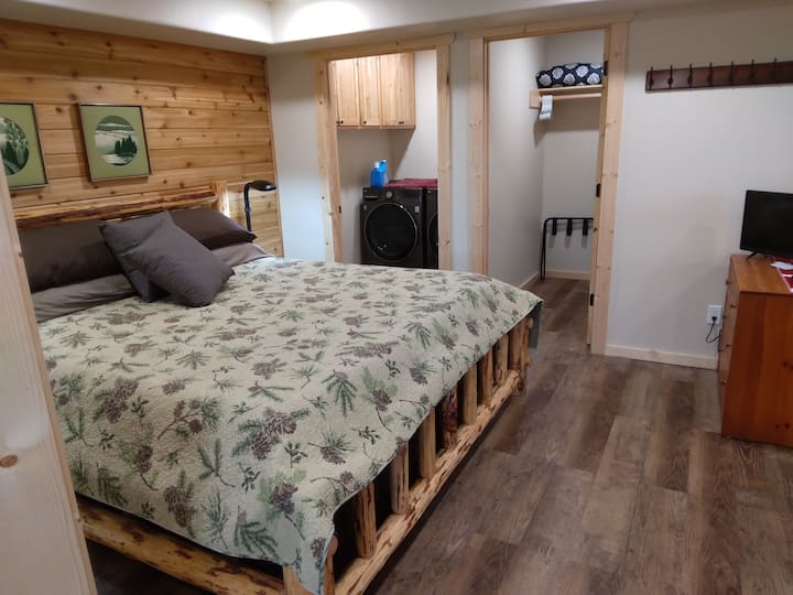 Retreat Suite Princeton Highlands Guest suites for Rent in Potlatch