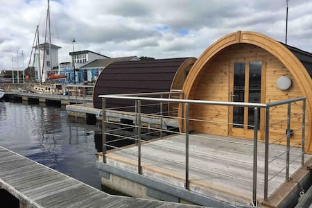 Kilrush Marina operates 120 berth, fully serviced Marina, situated in its own non tidal, sheltered lagoon accessed by lock gates. The marina is open 364 days a Kilrush Marina - Discover Ireland