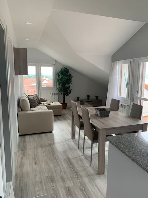 Airbnb con mejor rendimiento: Beautiful Penthouse with a Pool and Spacious Terraces en Miengo