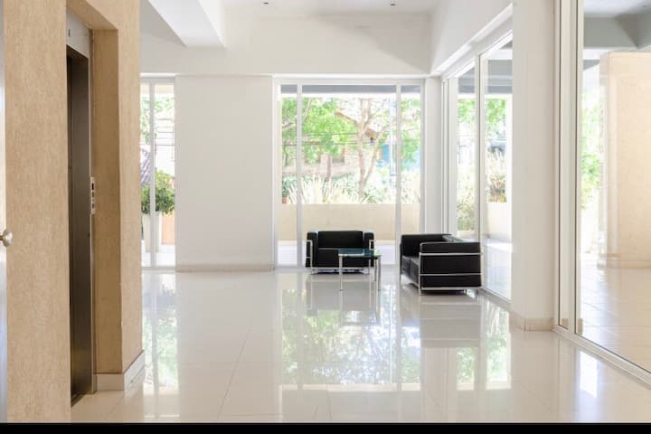 Departamento de 2 ambientes con cochera en Vicente López