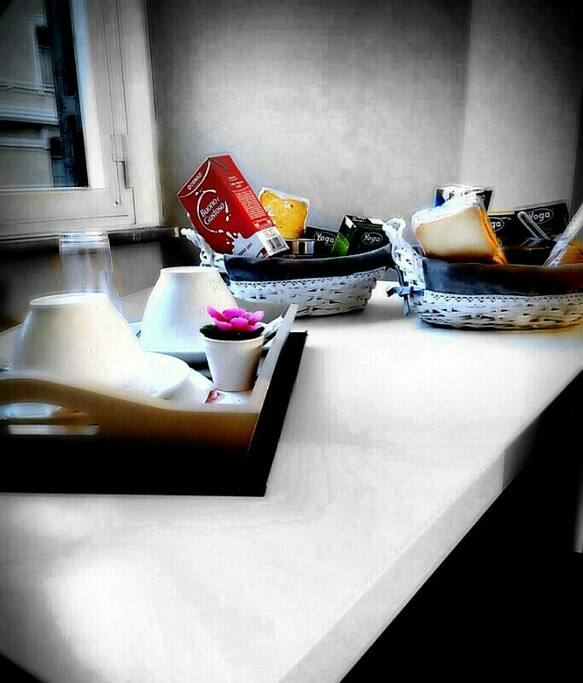 colazione in camera,con macchinetta del caffe in cialde.
CaffeItaly