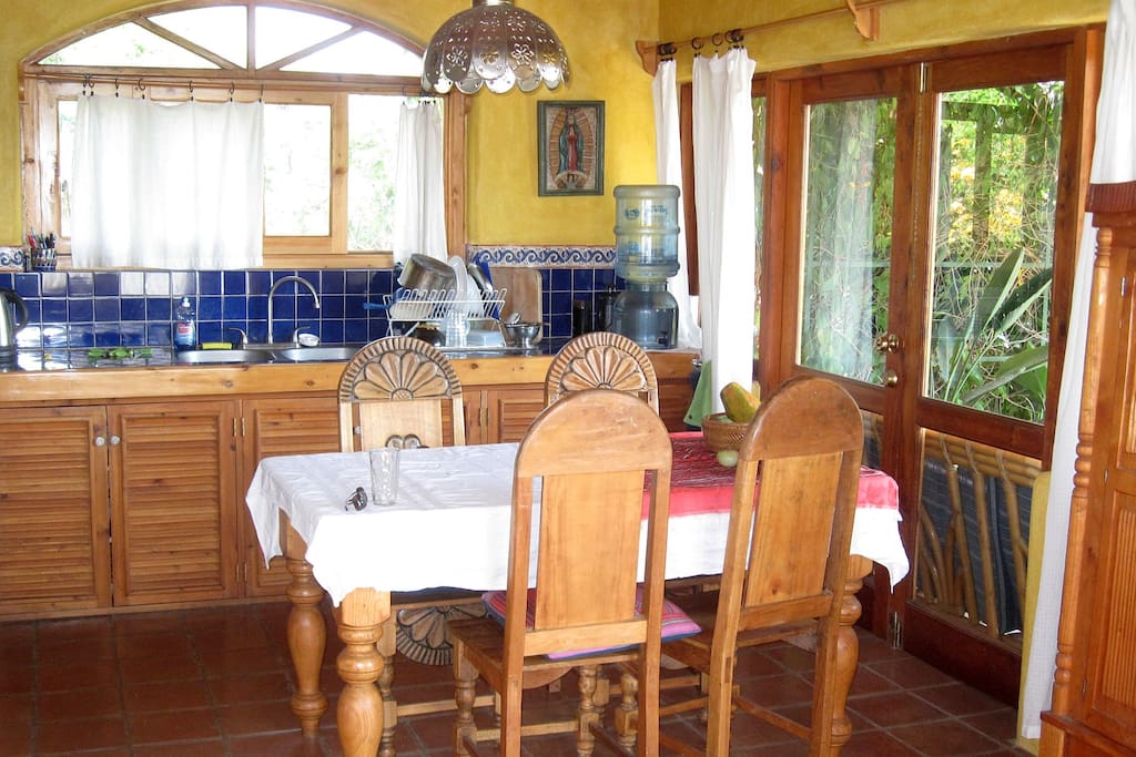 Fully-equipped kitchen