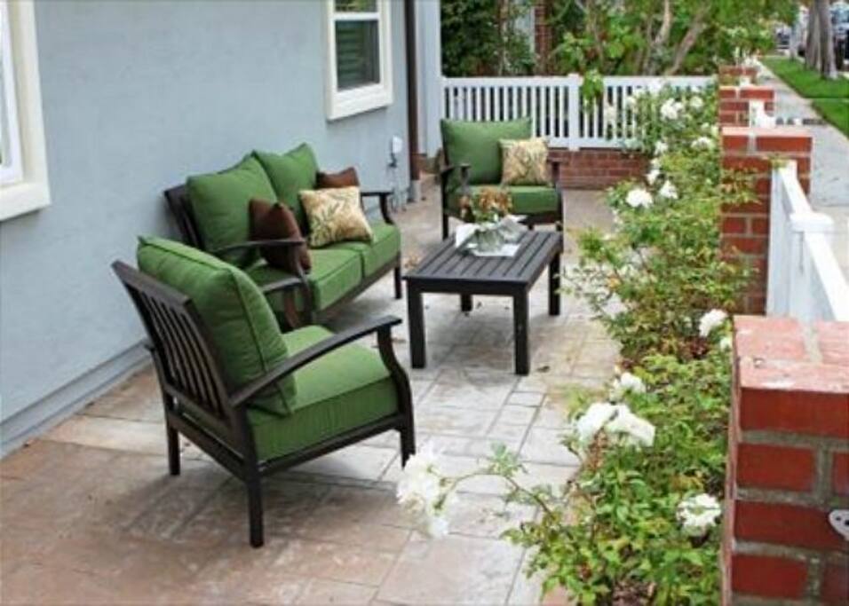 Lovely patio area to enjoy the sunshine.