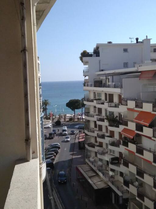 A NICE VIEWSEASIDE