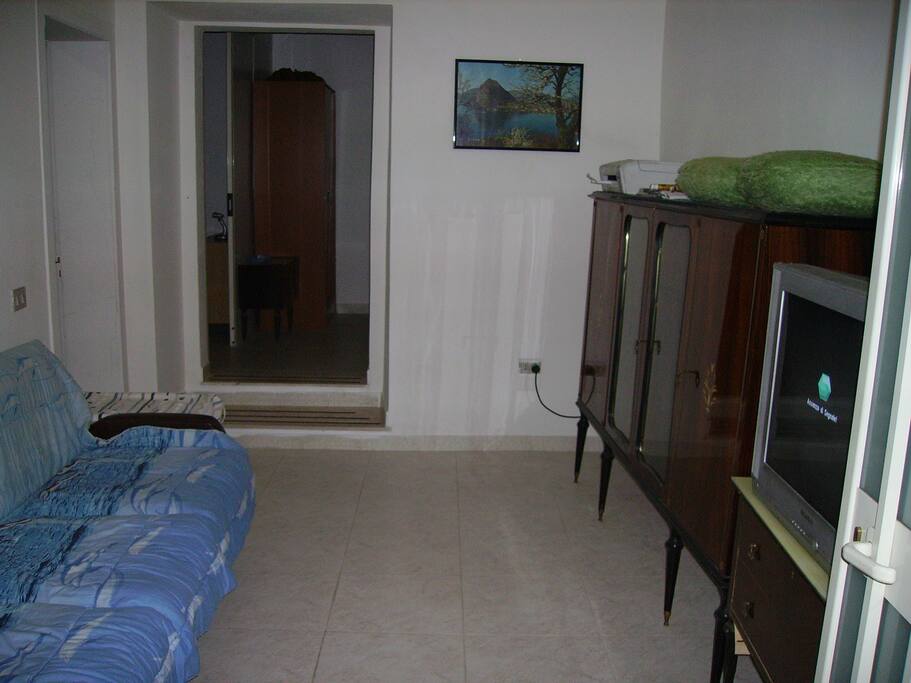 Salone con divano letto