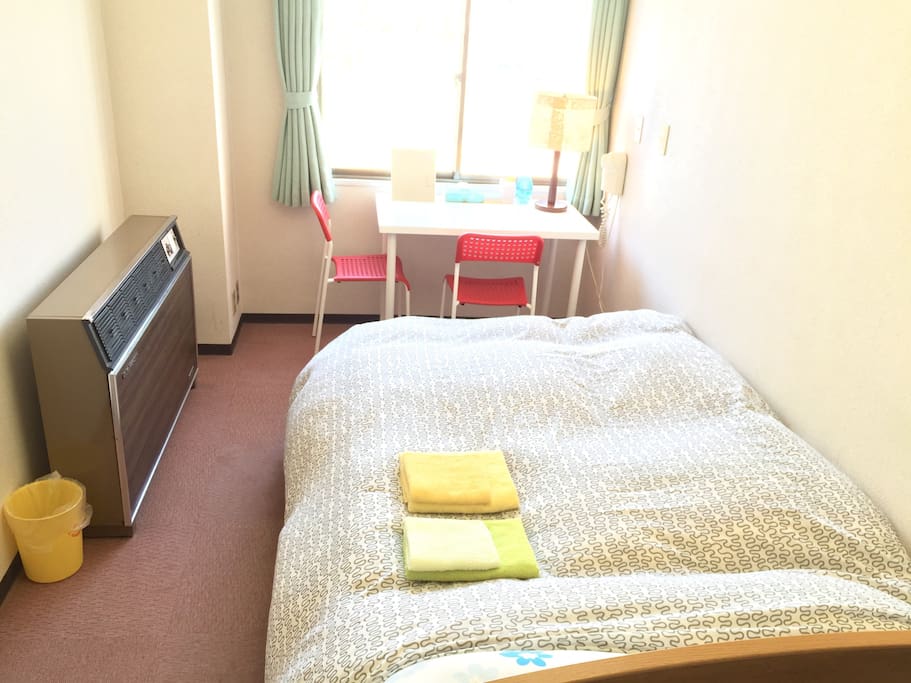 Double bed size125x200(cm)