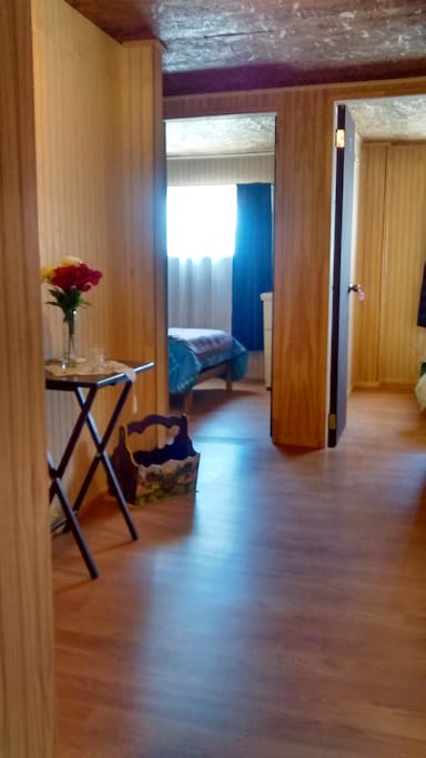 sala de estar a la entrada de la cas