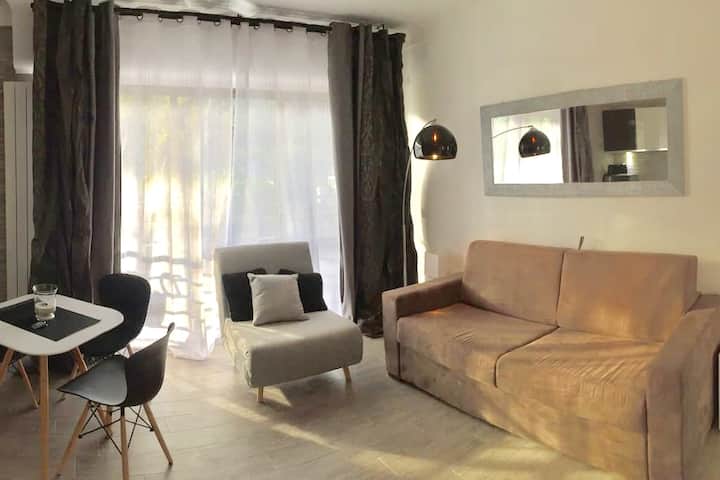 Chic studio bord de mer
