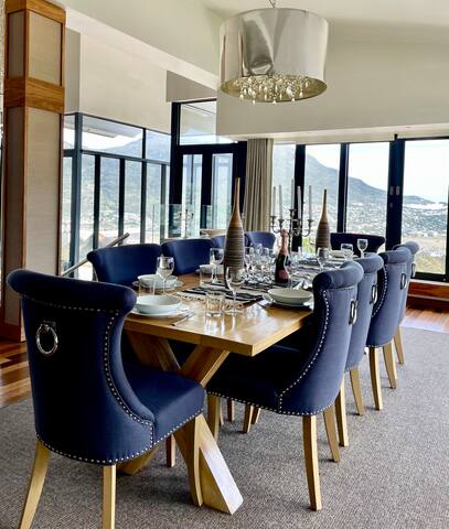 Lux Villa , Housekeeper, pool, Hottub and solar gallery image 5