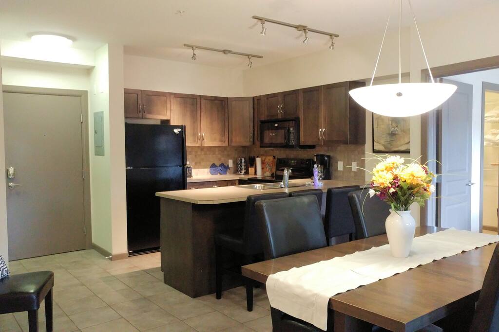 You will love this bright cheery suite