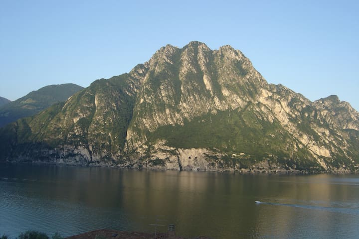 Luxurious attic-swimming pool – amazing view