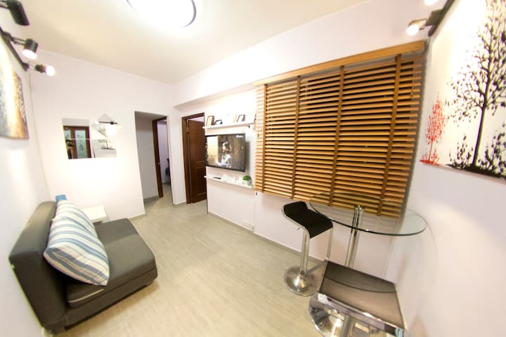 W12C. Cozy & New Deco apt in TST MTR