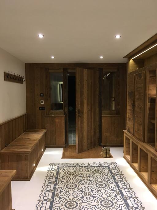 Entrance - Internal.