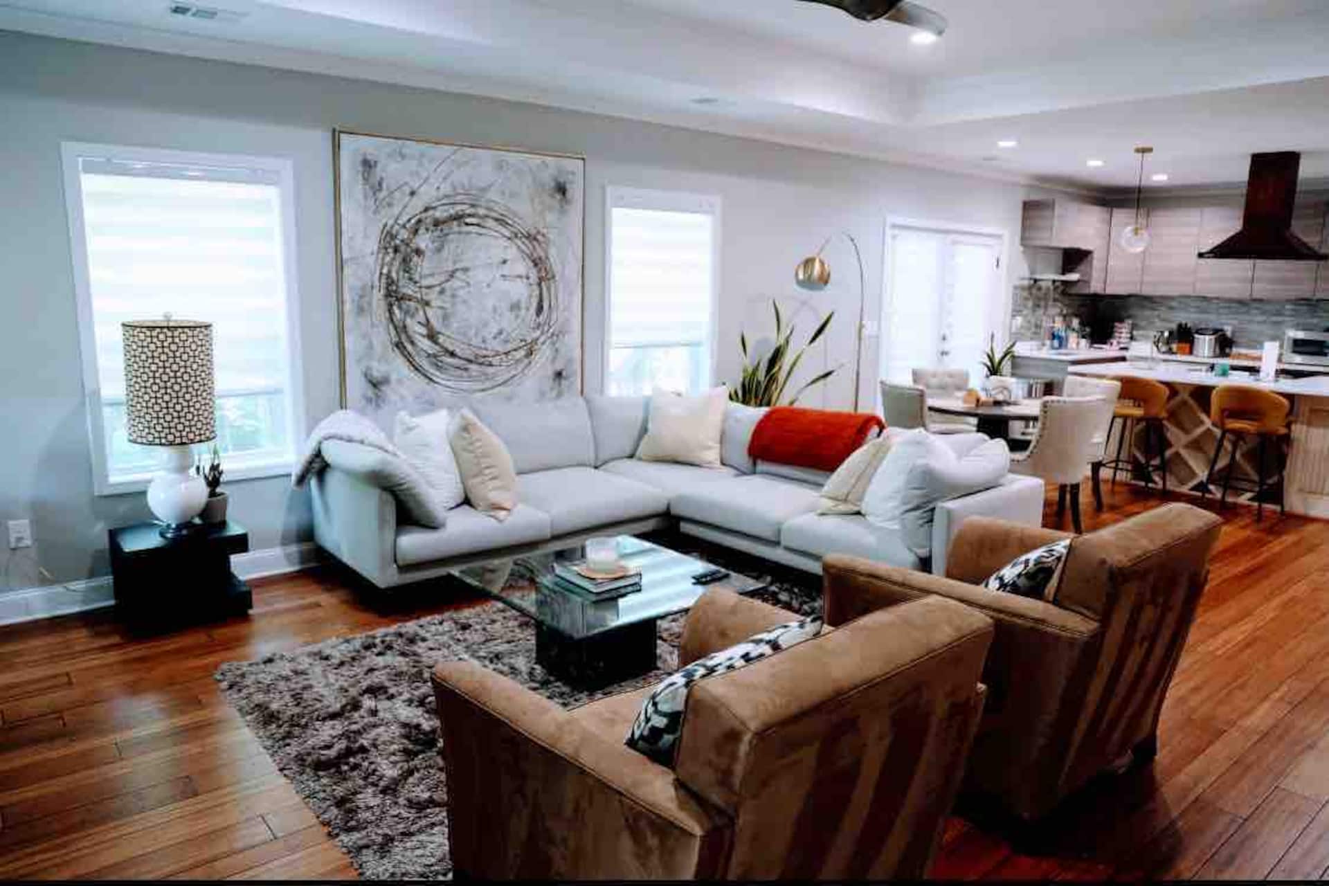 Large and Luxurious Basement Apartment.