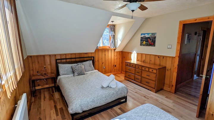 Habitación secundaria en la segunda planta