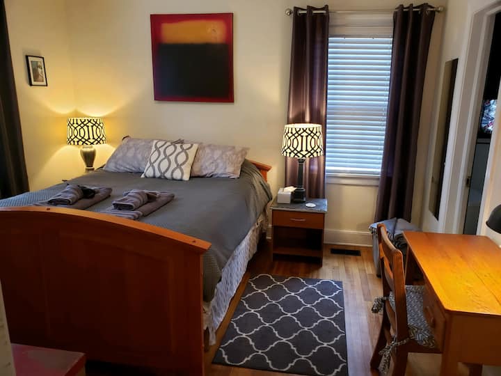 Primer dormitorio queen