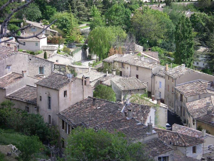 Saignon Village