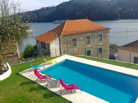 Villa pool Douro view/ 15 min Porto, air-conditioned