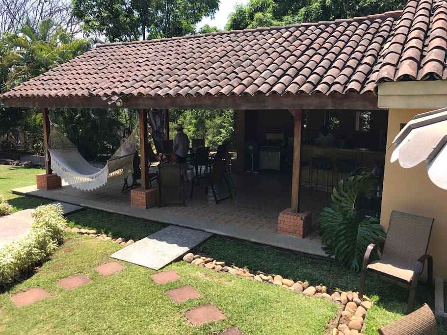 pool house