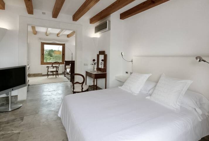 Villa Ses Rentadores gallery image 2