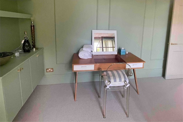 Toaletný stolík v 2. spálni