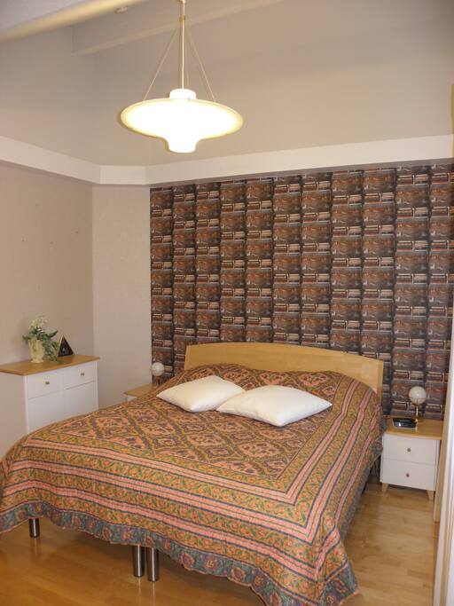 A large twin room