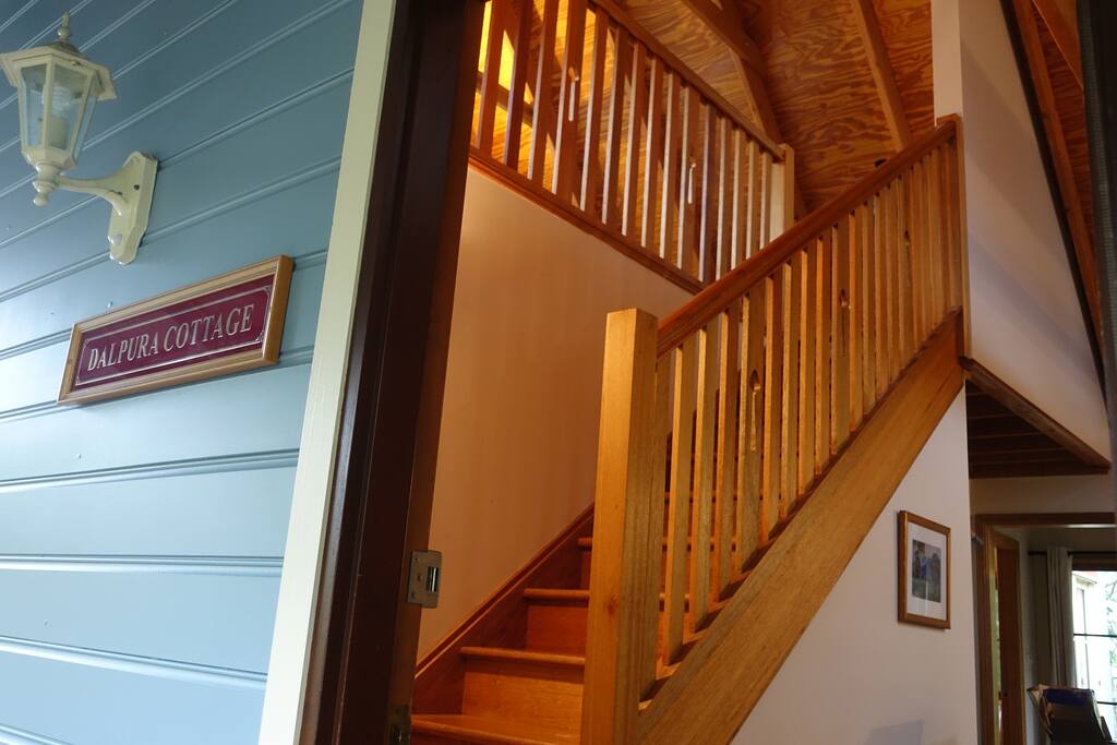 Welcome to Dalpura Cottage in gorgeous Blackheath, the highest village in the Blue Mountains.
