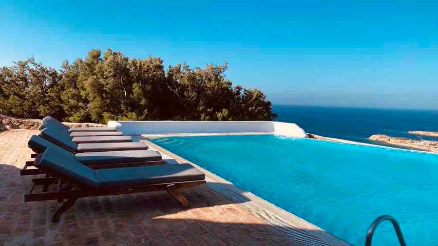 Relaxing Sea View Villa